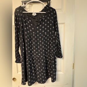Old Navy Black Floral Long Sleeve Dress